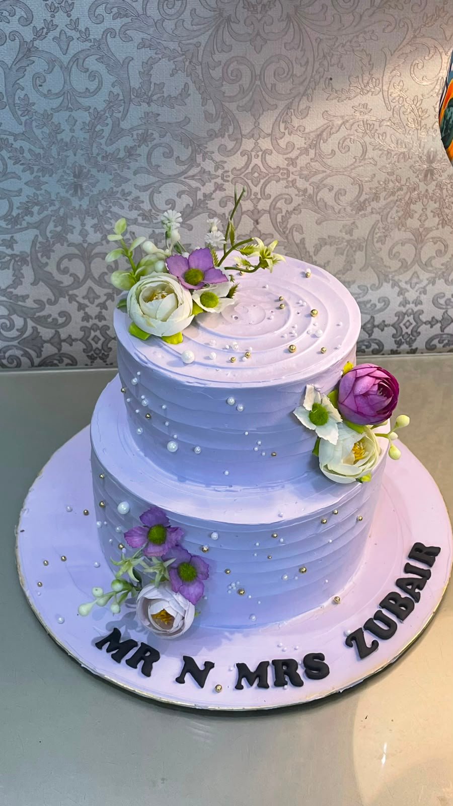 Customized cake