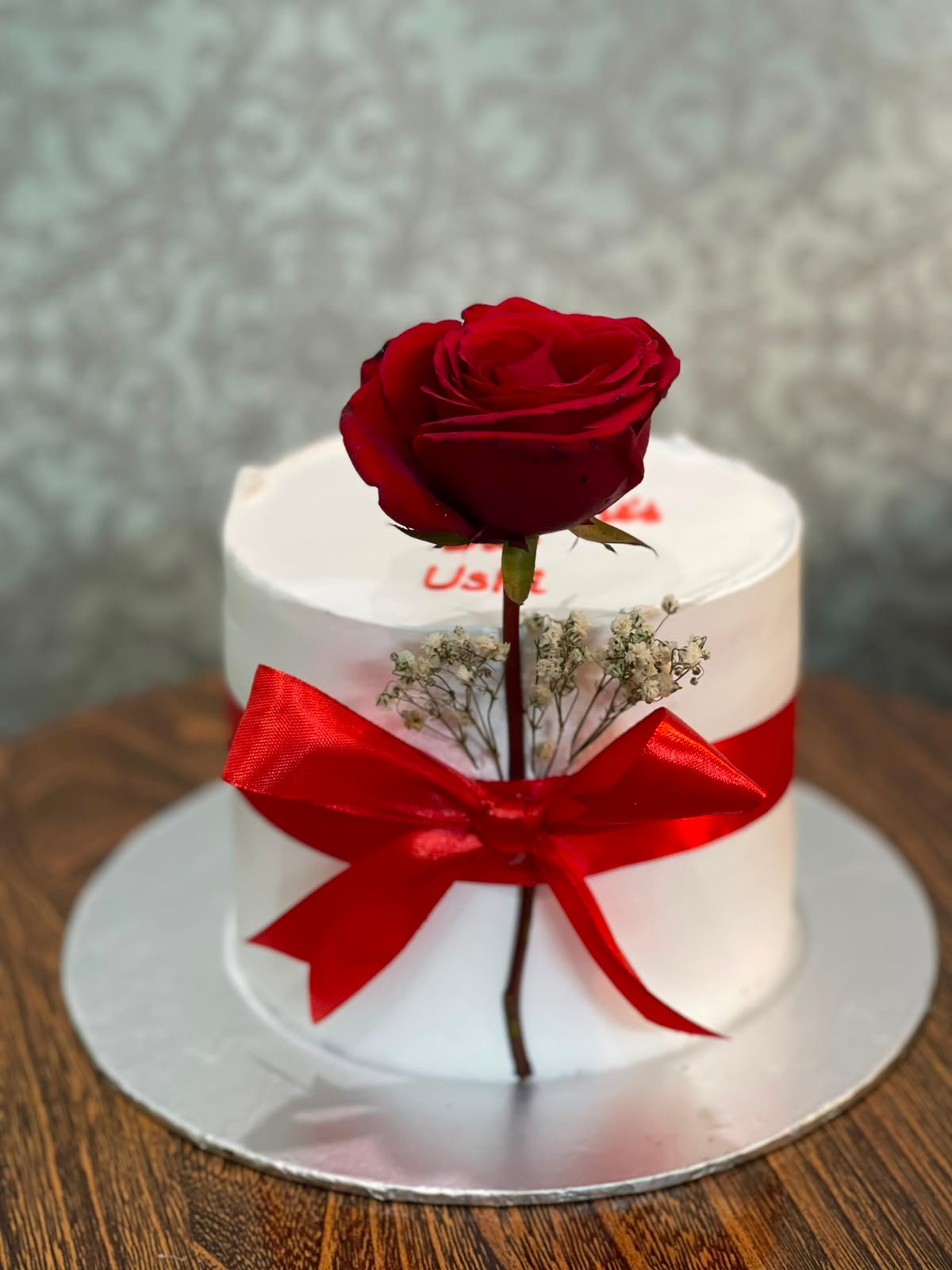 Customized cake