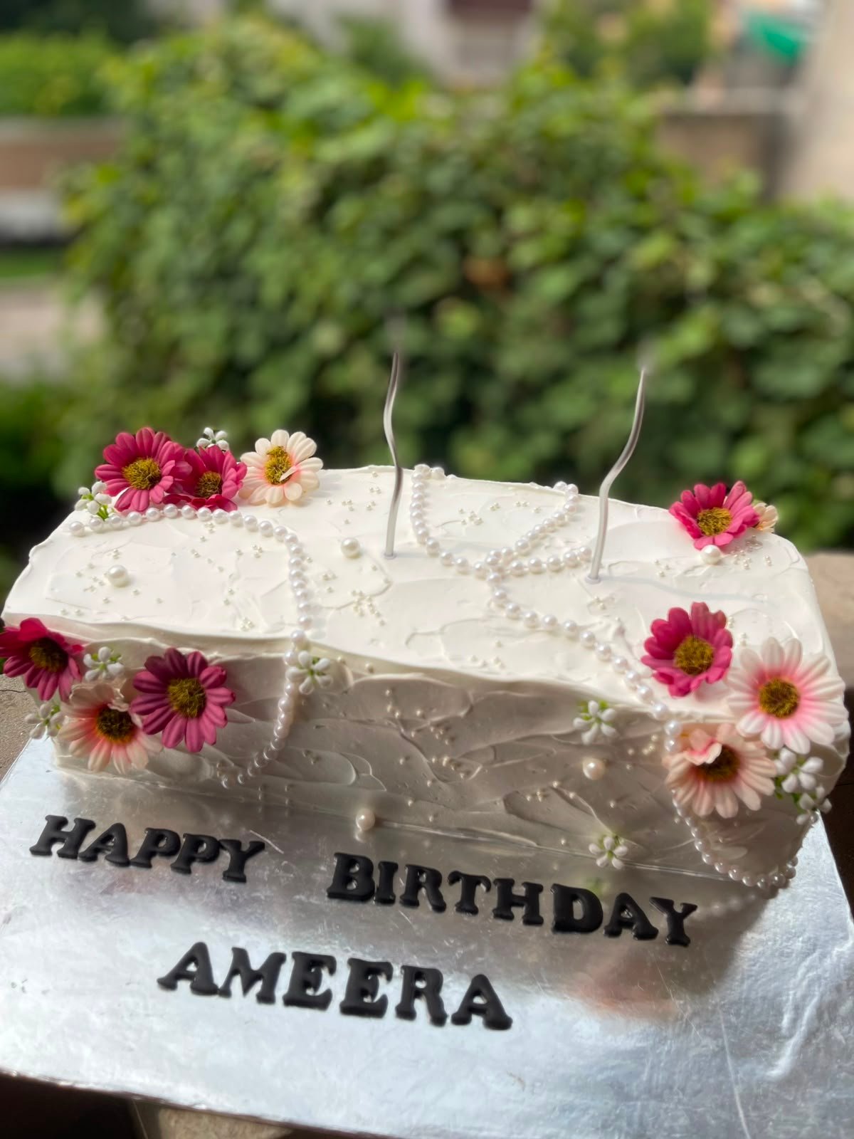 Customized cake