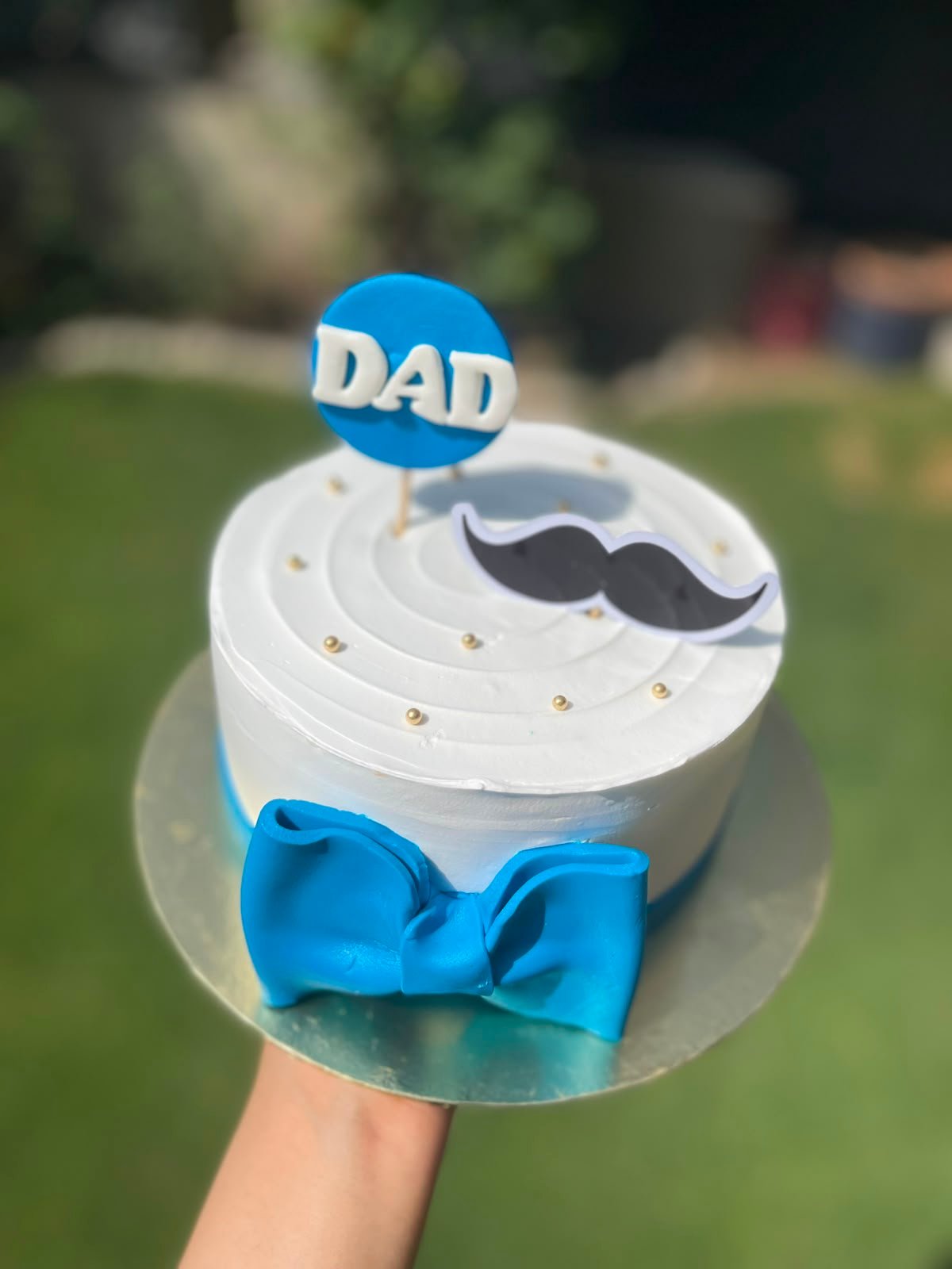 Customized cake