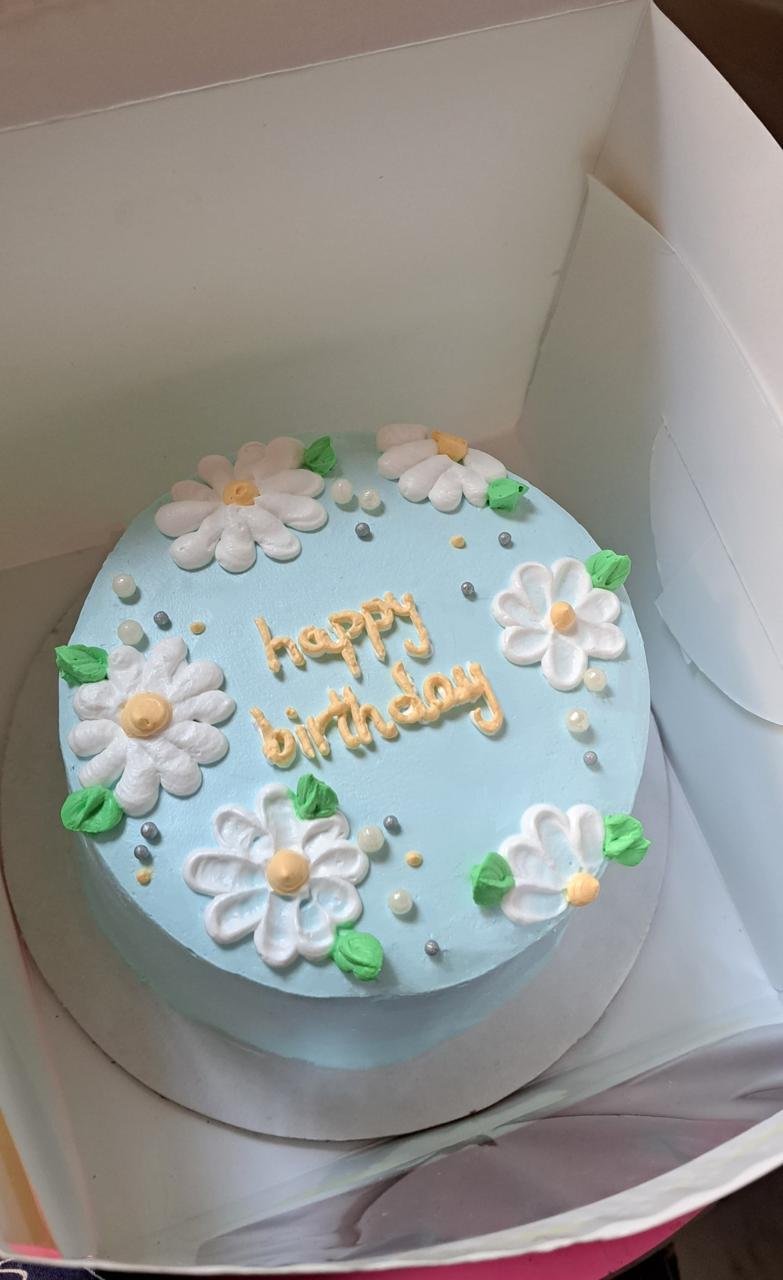 Customized cake