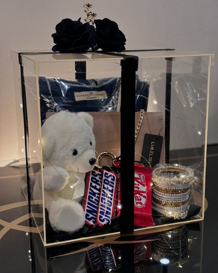 Customized gift package